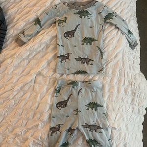 Burt’s Bees matching set